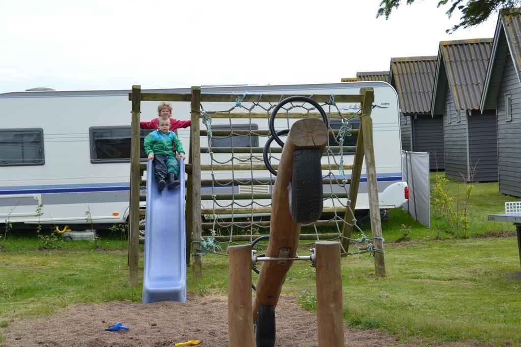 فندق Løkkenفي  Camping Rolighed المظهر الخارجي الصورة